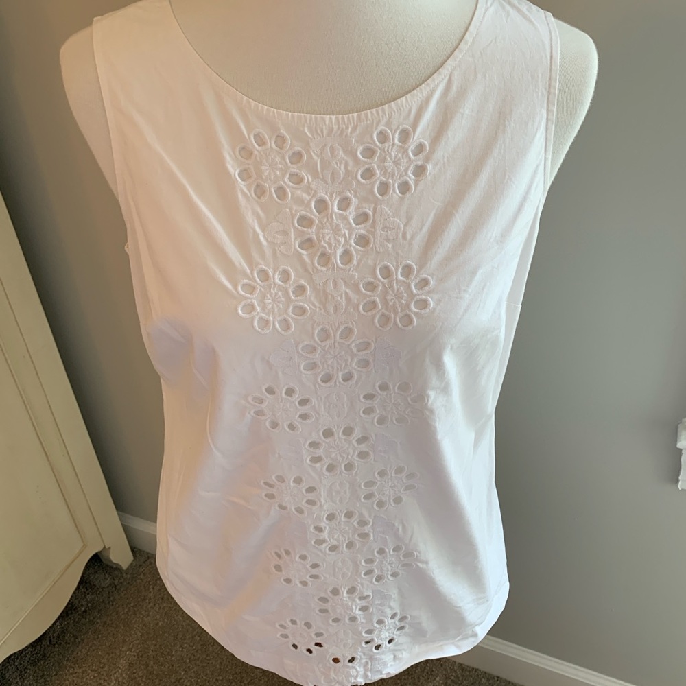 Vineyard Vines White Poplin Floral Embroidered Sleeveless Top